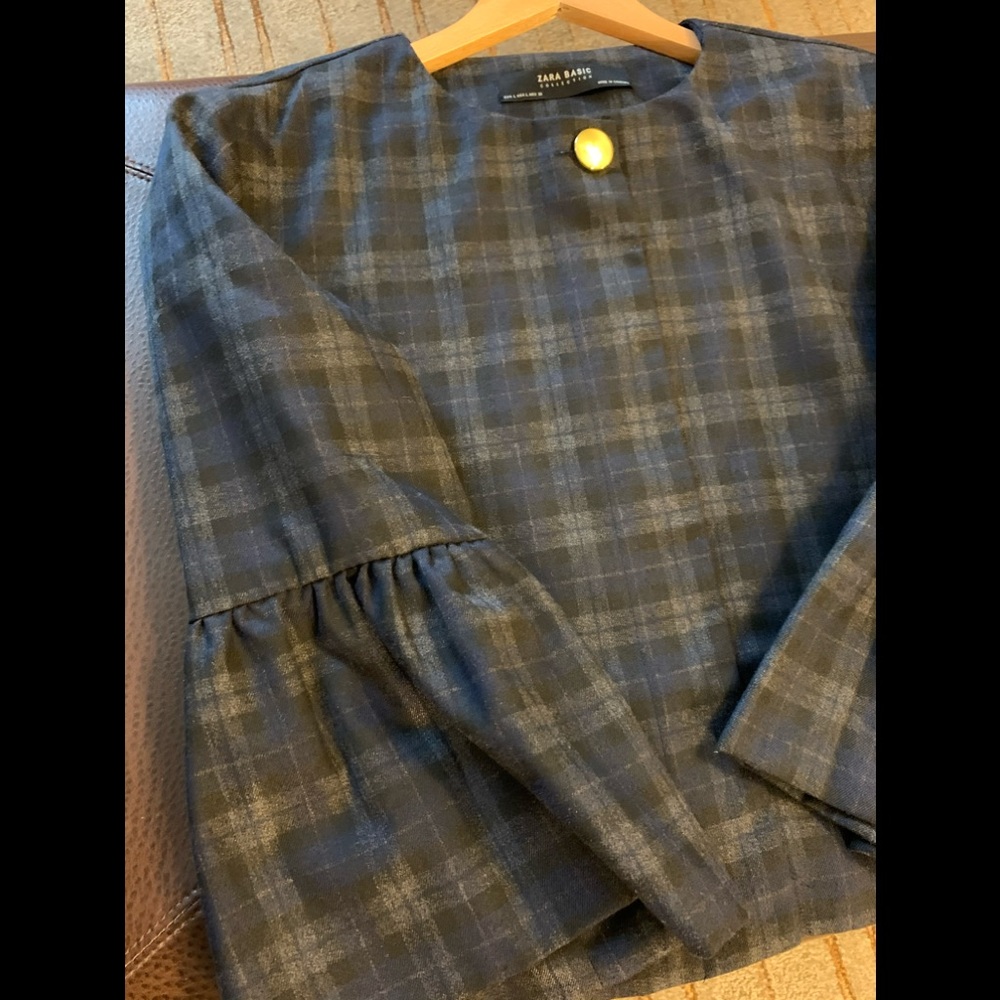 Cropped Blazer - Picture 5 of 5